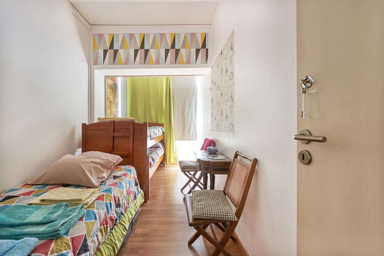 Legend Loft Albergue *